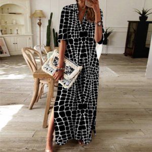 NWT Black V-Neck Print Maxi Dress